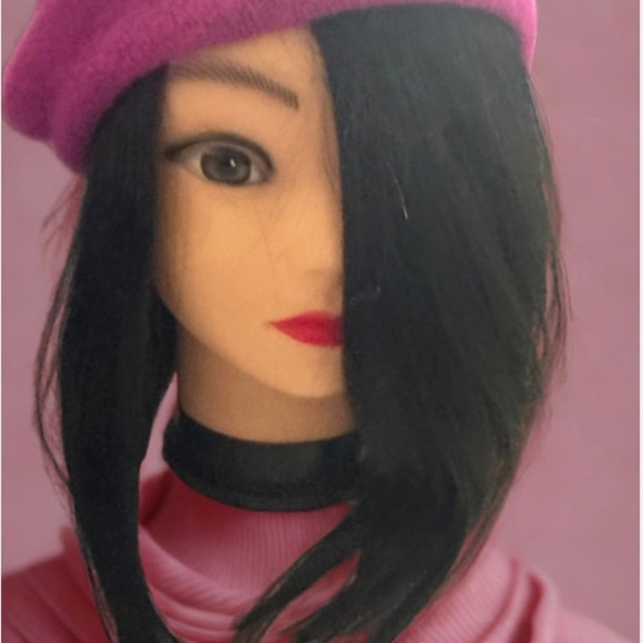 New Wig! Sleek Black Bob Wig, Can Be Worn to the Side or in the Middle. - Picture 1 of 11